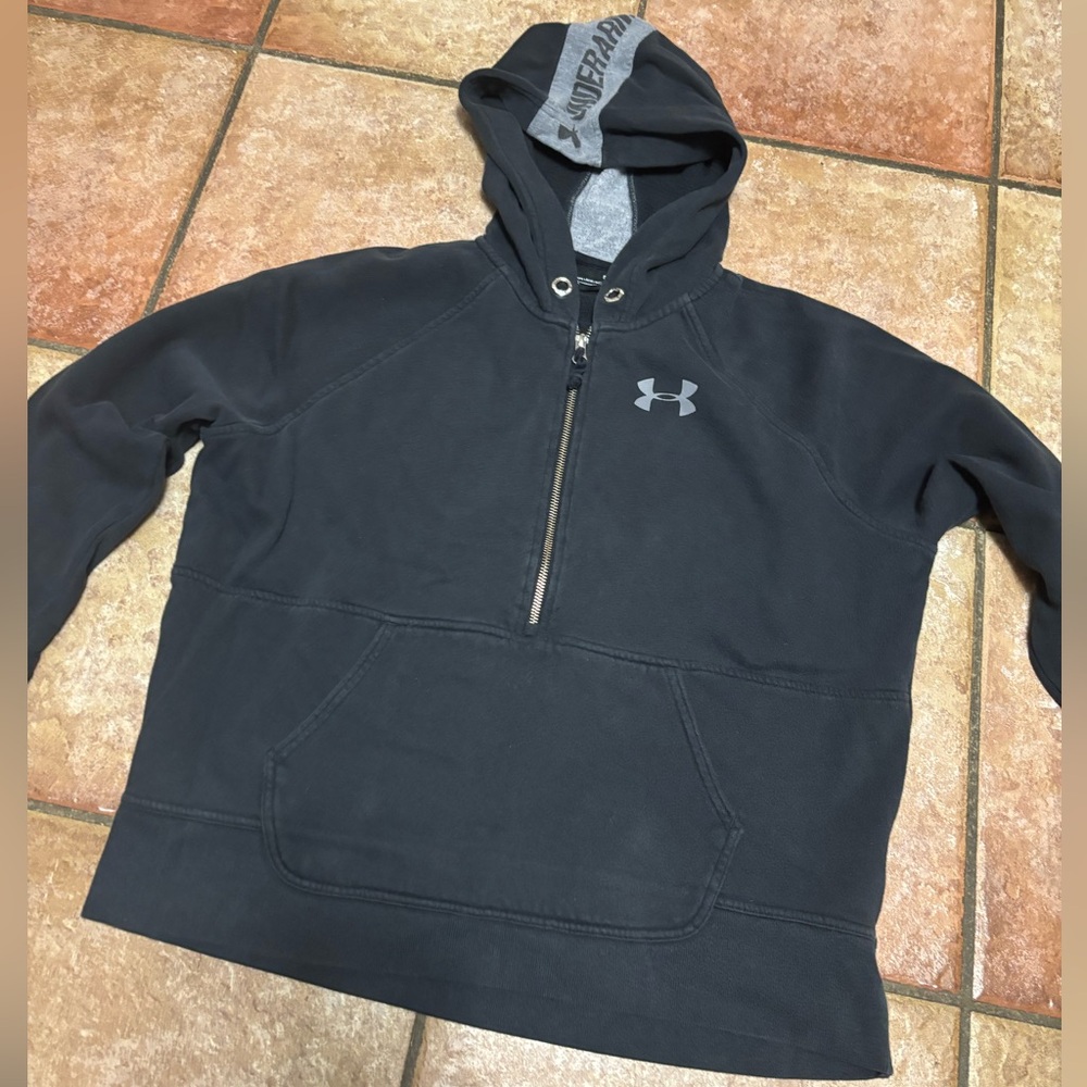 Under Armour Sweater
